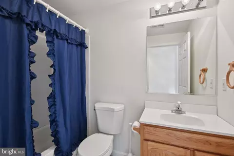 Bath - 9322 Brandon St, Manassas Park, VA 20111 photo 5 of 5
