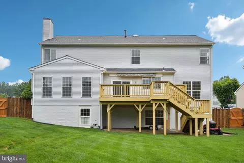 Exterior - 9322 Brandon St, Manassas Park, VA 20111 photo 9 of 12