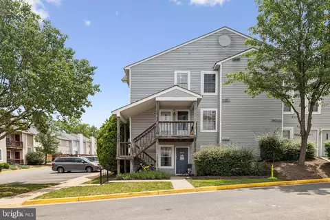 317 Moseby Ct #B, Manassas Park, VA 20111