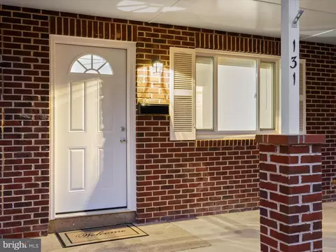 Exterior - 131 Martin Dr, Manassas Park, VA 20111 photo 12 of 13