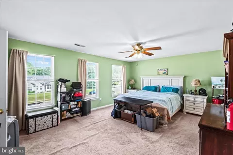 Bedroom - 9316 Paul Dr, Manassas Park, VA 20111 photo 1 of 10