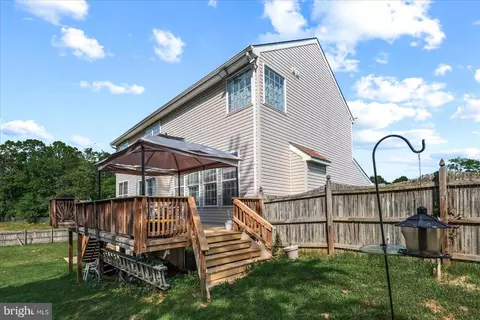 Exterior - 9316 Paul Dr, Manassas Park, VA 20111 photo 5 of 7