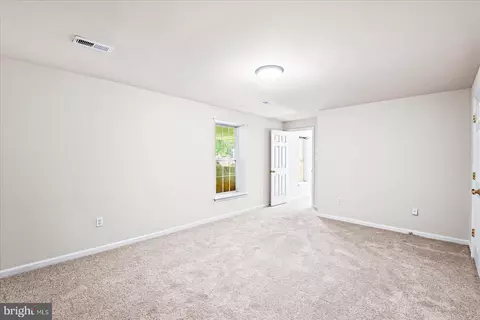 Bedroom - 9316 Paul Dr, Manassas Park, VA 20111 photo 10 of 10