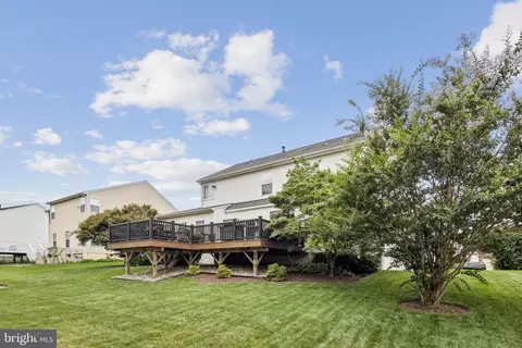 Exterior - 9305 Michael Ct, Manassas Park, VA 20111 photo 10 of 11