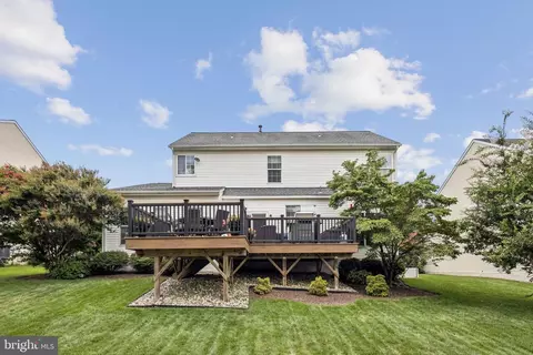 Exterior - 9305 Michael Ct, Manassas Park, VA 20111 photo 9 of 11