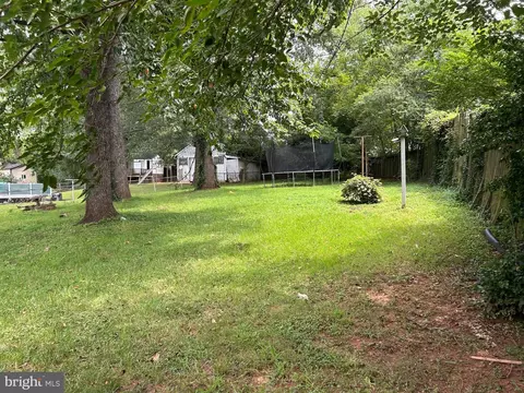 Exterior - 106 Alpine St, Manassas Park, VA 20111 photo 5 of 5