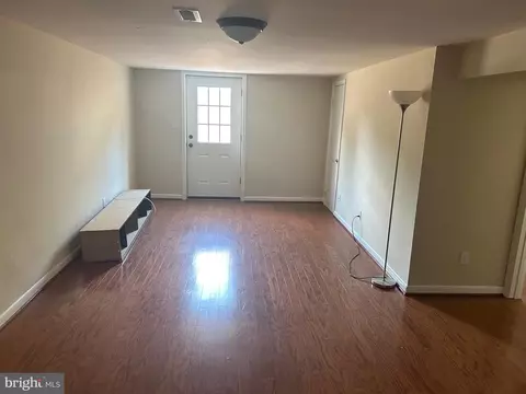 Living - 106 Alpine St, Manassas Park, VA 20111 photo 5 of 5
