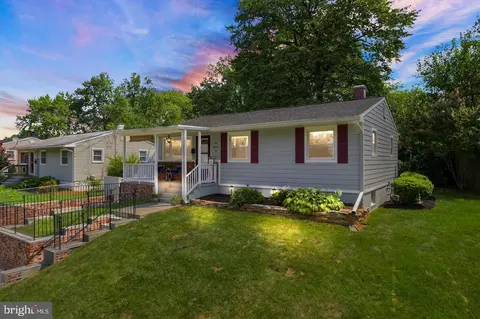 Exterior - 106 Alpine St, Manassas Park, VA 20111 photo 3 of 5