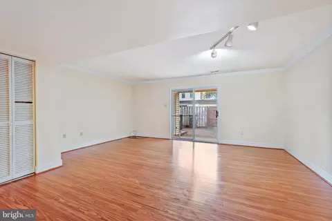 Living - 8385 White Pine Dr, Manassas Park, VA 20111 photo 2 of 2