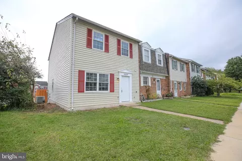 Exterior - 8605 Burnside Ct, Manassas Park, VA 20111 photo 3 of 7