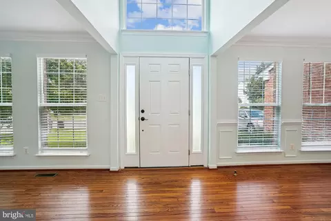 Entry Way - 9183 Matthew Dr, Manassas Park, VA 20111 photo 1 of 9