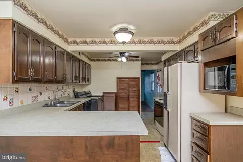 Other - 304 Manassas Dr, Manassas Park, VA 20111 photo 2 of 8
