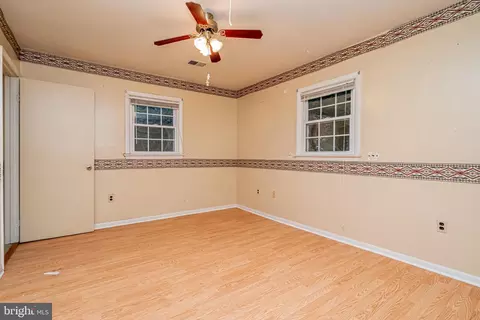 Bedroom - 304 Manassas Dr, Manassas Park, VA 20111 photo 3 of 6