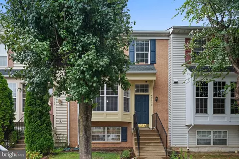 9250 Jessica Dr, Manassas Park, VA 20111
