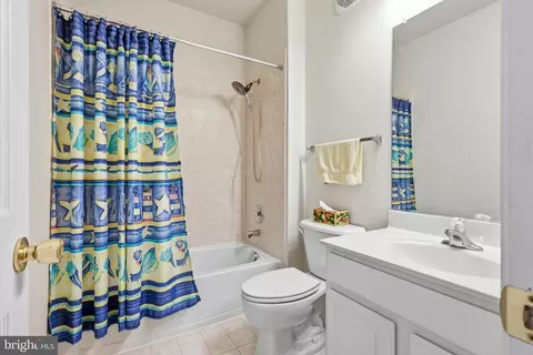 Bath - 9800 Pickens Pl, Manassas Park, VA 20111 photo 3 of 3