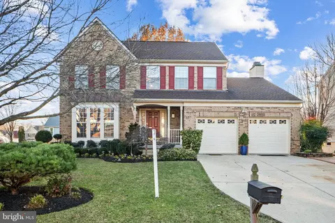 Exterior - 9302 Nancy St, Manassas Park, VA 20111 photo 5 of 14