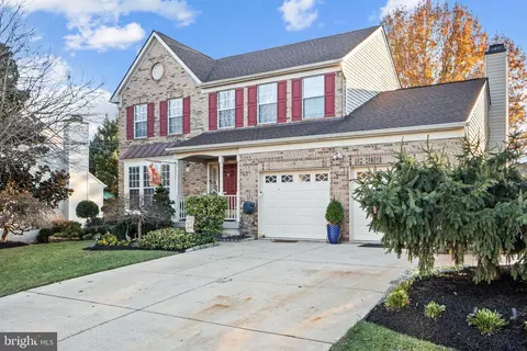 Exterior - 9302 Nancy St, Manassas Park, VA 20111 photo 3 of 14