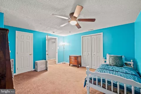 Bedroom - 9302 Nancy St, Manassas Park, VA 20111 photo 5 of 5