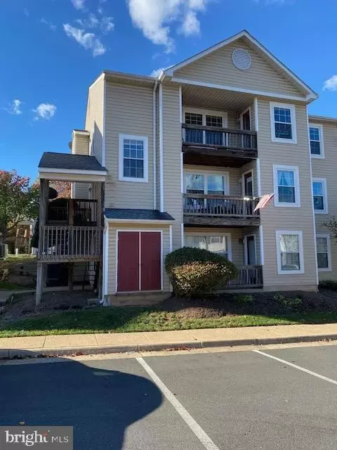 319 Moseby Ct #E, Manassas Park, VA 20111