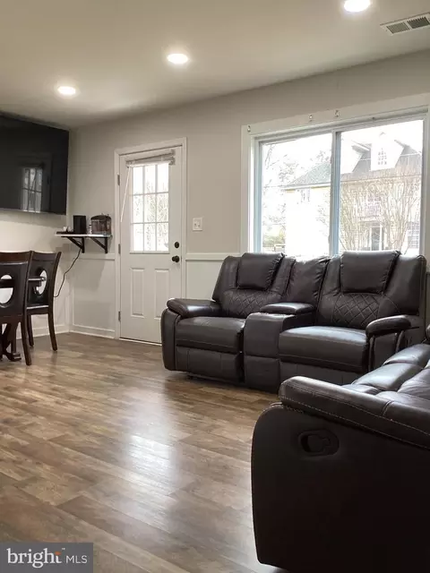 124 Baker St, Manassas Park, VA 20111 photo 8