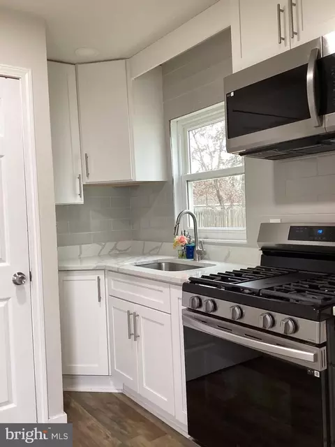 124 Baker St, Manassas Park, VA 20111 photo 10