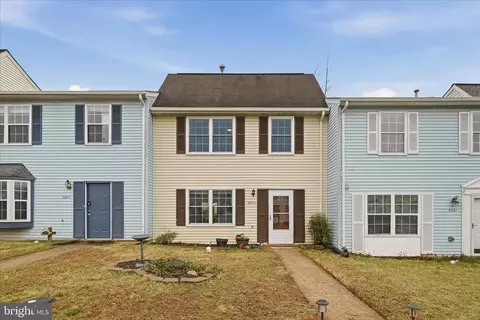 8629 Reinecke Ct, Manassas Park, VA 20111