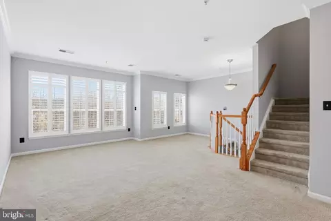 Living - 9826 Pickens Pl, Manassas Park, VA 20111 photo 1 of 6