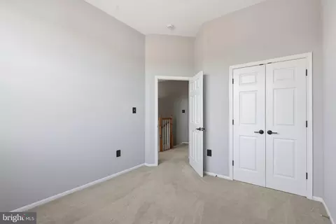 Bedroom - 9826 Pickens Pl, Manassas Park, VA 20111 photo 4 of 4