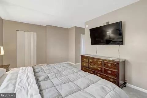 Bedroom - 8667 Madera Ct, Manassas Park, VA 20111 photo 3 of 6