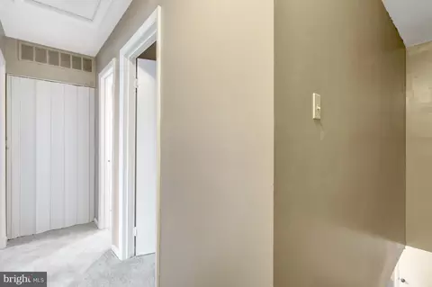 Entry Way - 8667 Madera Ct, Manassas Park, VA 20111 photo 6 of 7