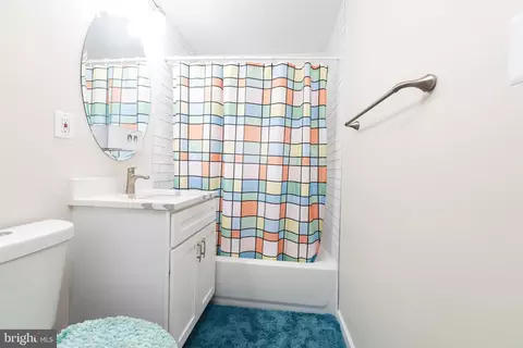 Bath - 115 Travis St, Manassas, VA 20111 photo 1 of 1
