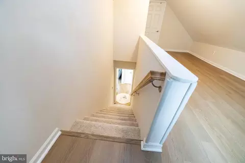 Entry Way - 115 Travis St, Manassas, VA 20111 photo 10 of 13