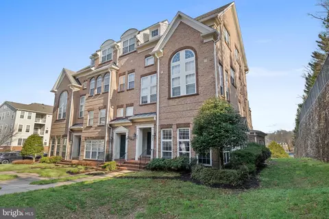 9599 Wigfall Way, Manassas Park, VA 20111