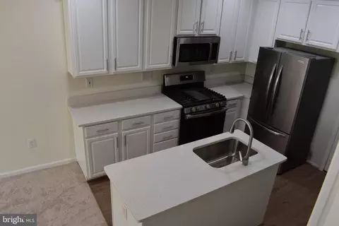 Kitchen - 9508 Walker Way, Manassas Park, VA 20111 photo 5 of 5