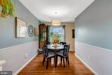 Dining - 92 Meeker Ct, Manassas Park, VA 20111 photo 1 of 2
