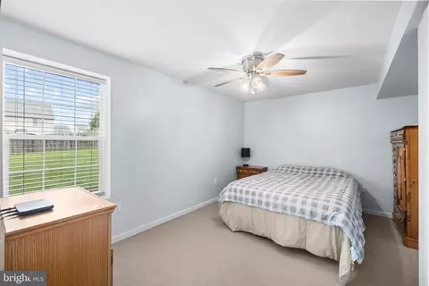 Bedroom - 9219 Stephanie St, Manassas Park, VA 20111 photo 6 of 7