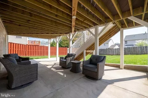 Exterior - 9219 Stephanie St, Manassas Park, VA 20111 photo 12 of 15