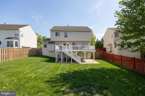 Exterior - 9219 Stephanie St, Manassas Park, VA 20111 photo 9 of 15