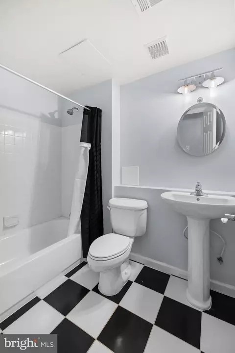 Bath - 9219 Stephanie St, Manassas Park, VA 20111 photo 11 of 11