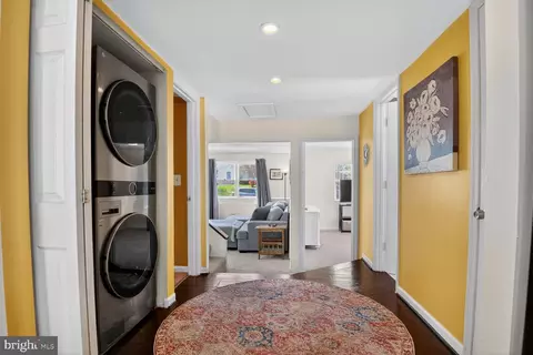Entry Way - 134 Evans St, Manassas Park, VA 20111 photo 1 of 8