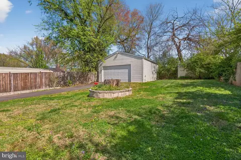 Exterior - 134 Evans St, Manassas Park, VA 20111 photo 2 of 5