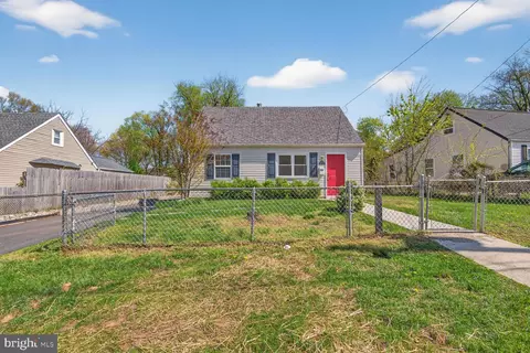 Exterior - 134 Evans St, Manassas Park, VA 20111 photo 4 of 5