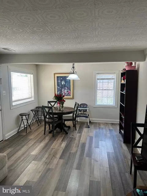 Dining - 216 Colfax Ct, Manassas Park, VA 20111 photo 1 of 1