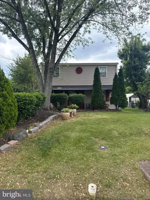 179 Scott Dr, Manassas Park, VA 20111 photo 3