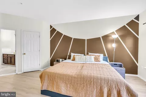 Bedroom - 9816 Pickens Pl, Manassas Park, VA 20111 photo 2 of 2