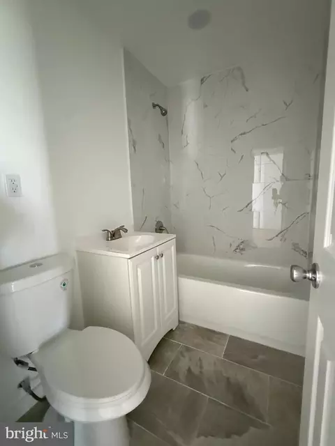 146 Scott Dr, Manassas Park, VA 20111 photo 5