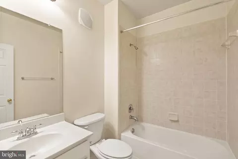 Bath - 9612 Wigfall Way, Manassas Park, VA 20111 photo 5 of 5