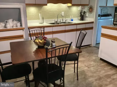 Kitchen - 134 Baker St, Manassas Park, VA 20111 photo 2 of 2