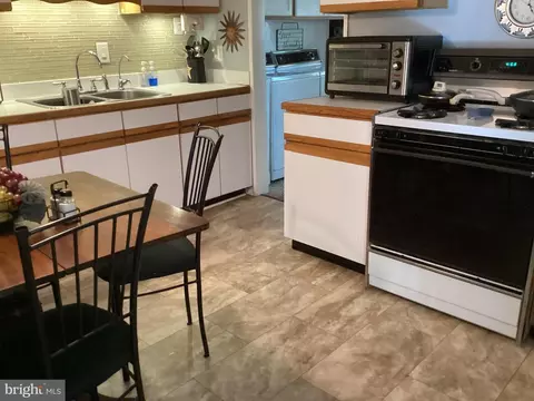 Kitchen - 134 Baker St, Manassas Park, VA 20111 photo 1 of 2