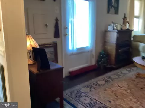 Entry Way - 134 Baker St, Manassas Park, VA 20111 photo 2 of 3